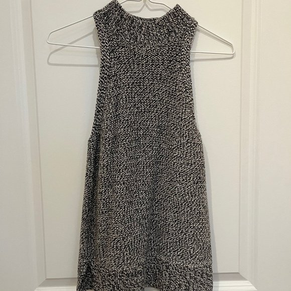 Madewell Mock Neck Knit Cutaway Sleeveless Sweater Tank - Picture 2 of 3